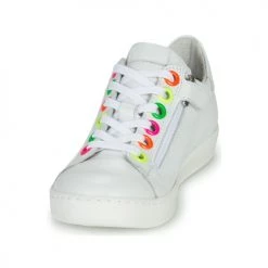 Chaussures Fille Baskets basses Little Mary LAURENE Blanc -Baskets mode Soldes 18351251 500 C