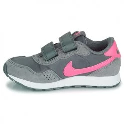 Chaussures Fille Baskets basses Nike MD VALIANT PS Gris / Rose -Baskets mode Soldes 19008264 500 D