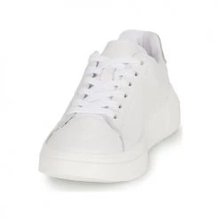 Chaussures Fille Baskets basses BOSS J19071 Blanc / Argent -Baskets mode Soldes 22682512 500 C