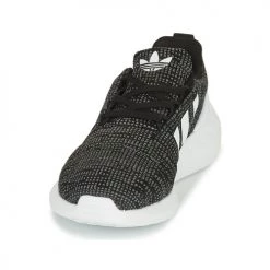 Chaussures Enfant Baskets basses adidas Originals SWIFT RUN 22 C Noir -Baskets mode Soldes 22969688 500 C