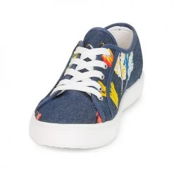 Chaussures Fille Baskets basses André PLUMETTE Jean -Baskets mode Soldes 8400882 500 C